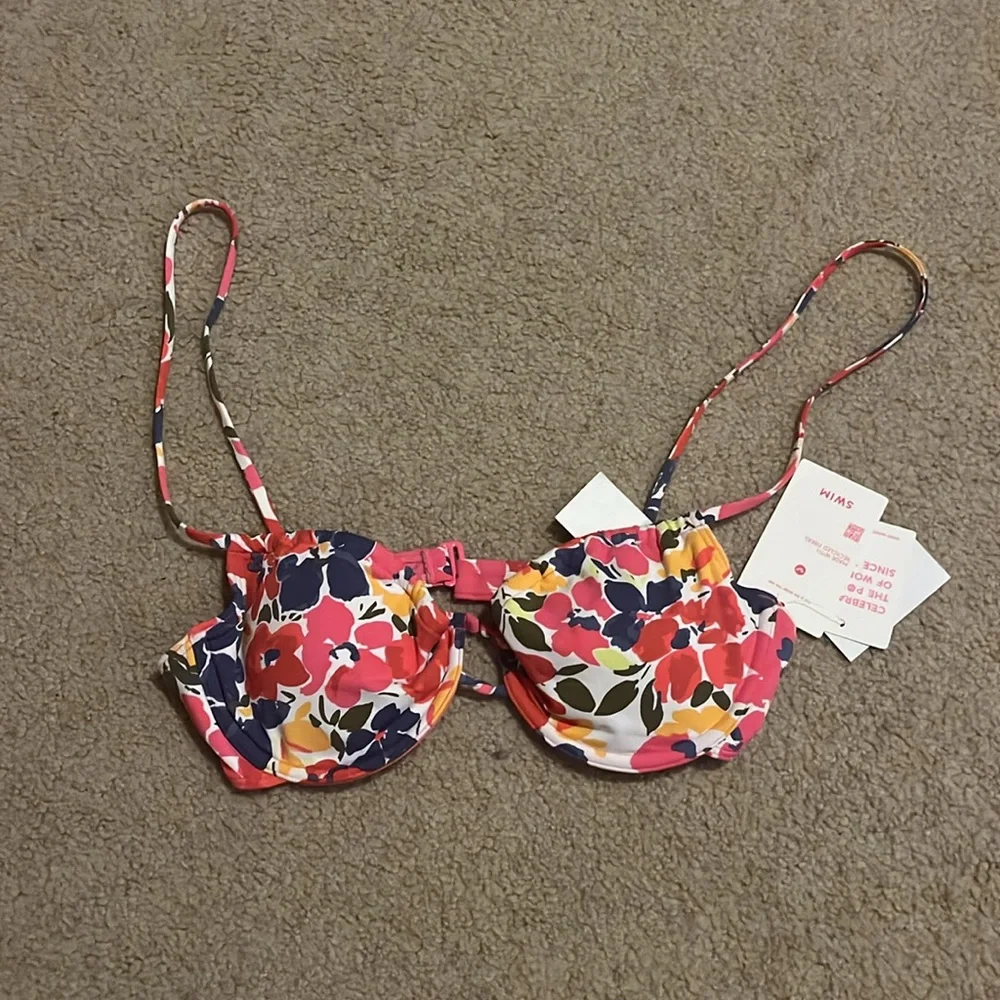 New with Tags Roxy Bikini - Picture 2 of 6